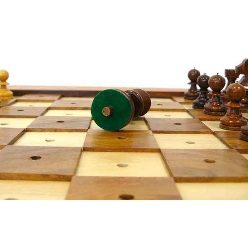 Chess set for blind people