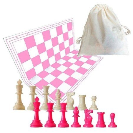 Tablero y piezas de ajedrez de color rosa