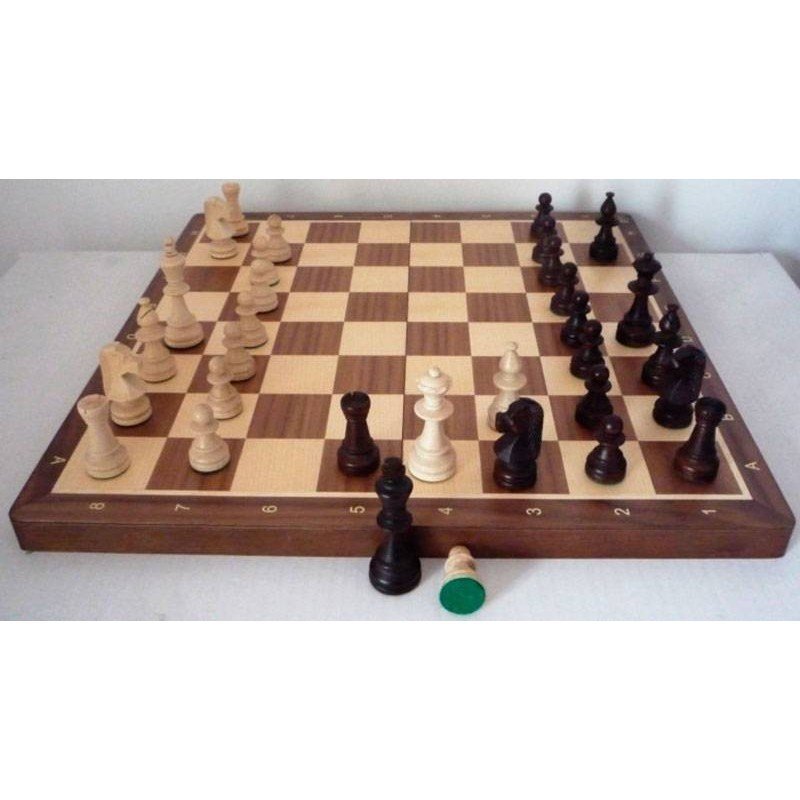 Conjunt d'escacs fusta de noguera 37 cm.
