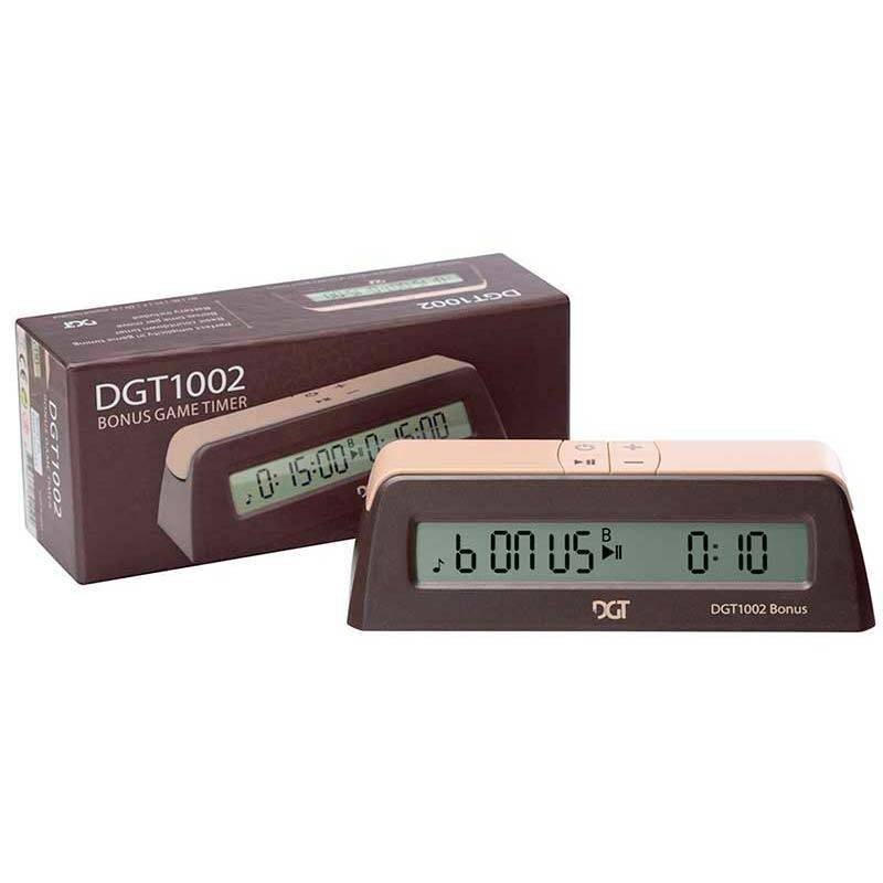 5 rellotges digitals d’escacs DGT 1002 inclosos en el pack escolar