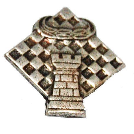 Varios modelos de pins de ajedrez. Haz la colección !!
