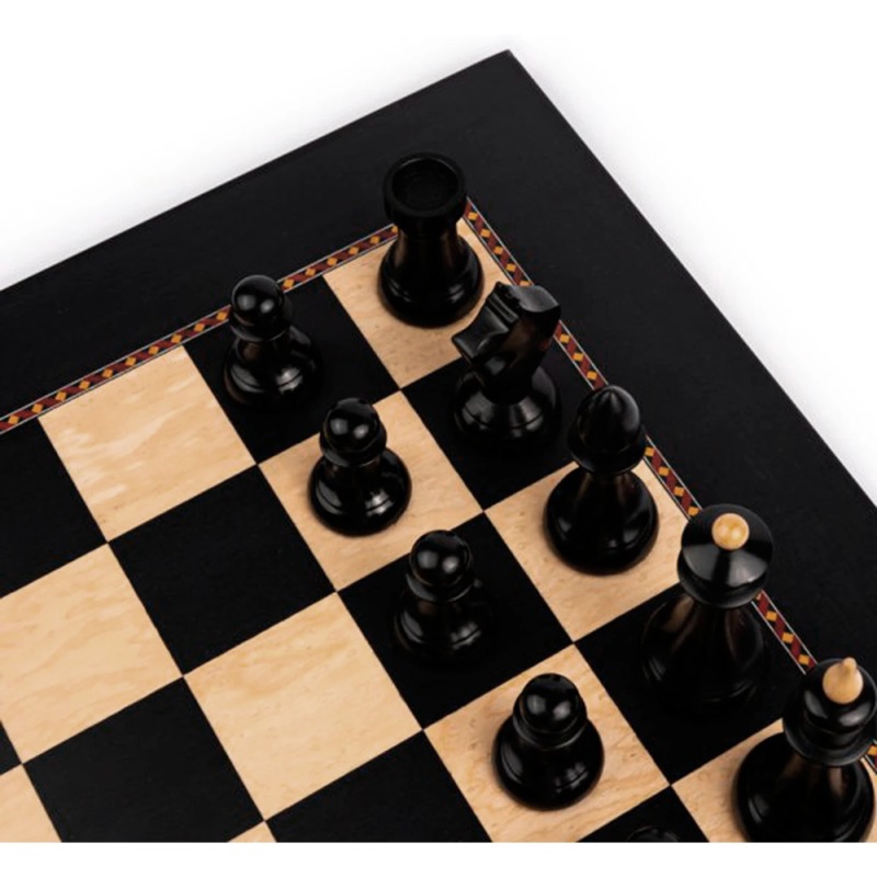 Official Queen's Gambit Deluxe Set | Board and Pieces
