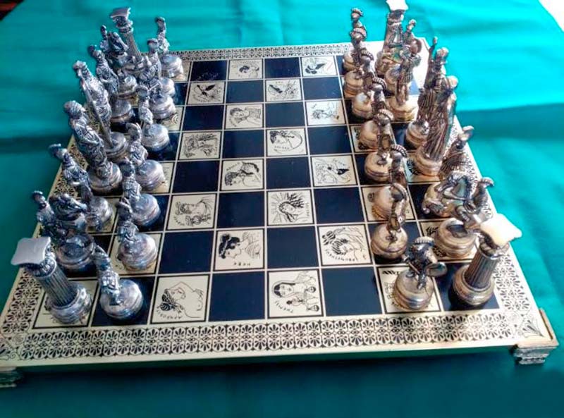 La casa del ajedrez. Cartas de la suerte